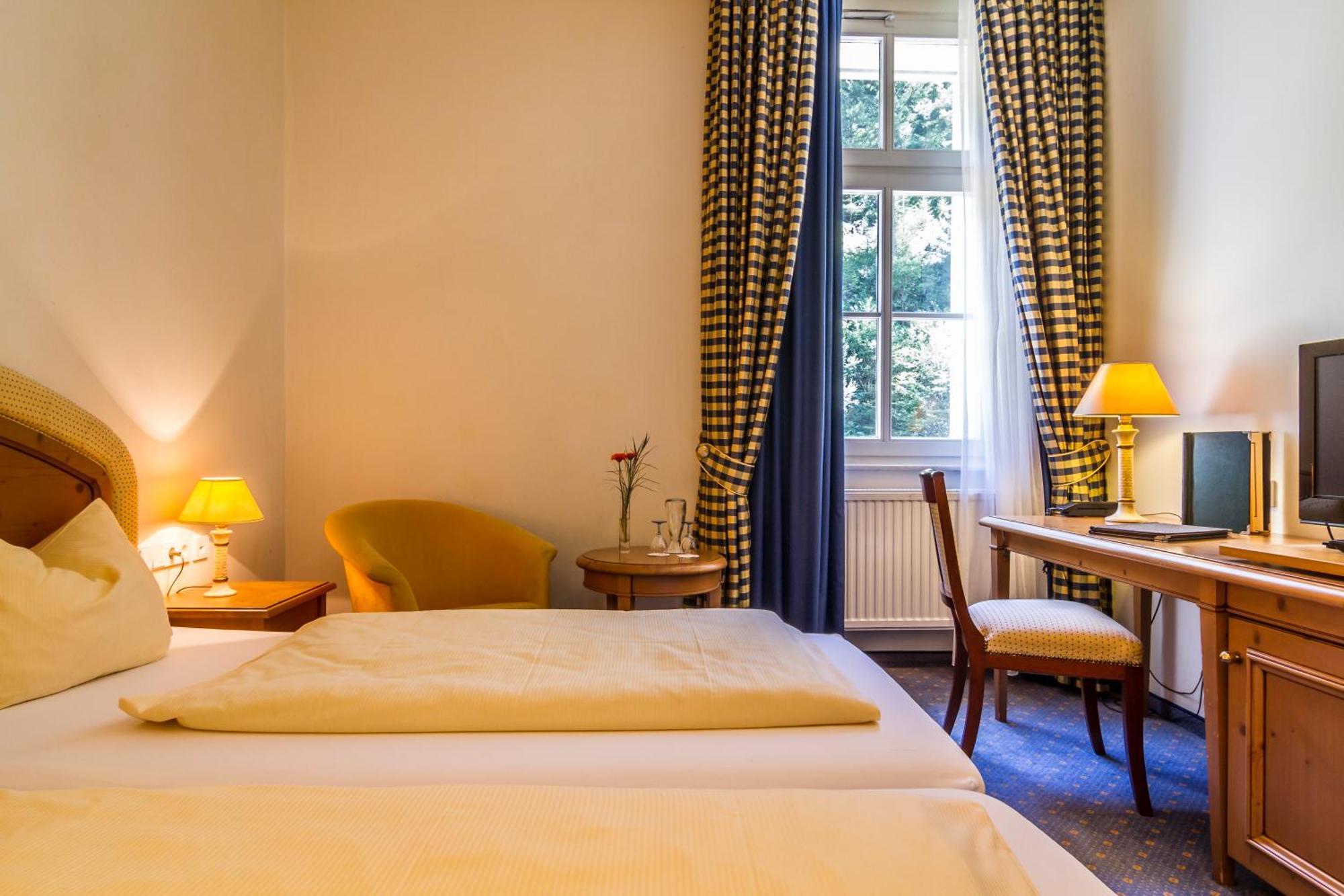 Waldhotel Bad Зулцбург Екстериор снимка